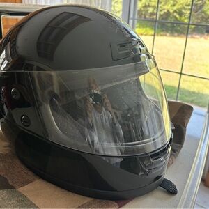 Glossy mens Black Full-Face Helmet vented